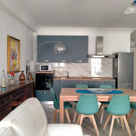 Full-optional In Centro Storico Apartment