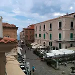 Marcella Full-optional In Centro Storico تروبيا