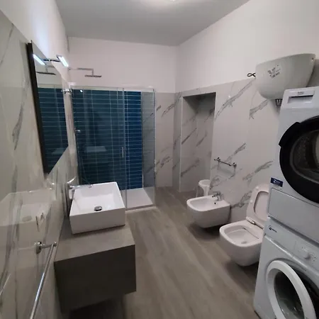 아파트 Marcella Full-optional In Centro Storico 트로페아